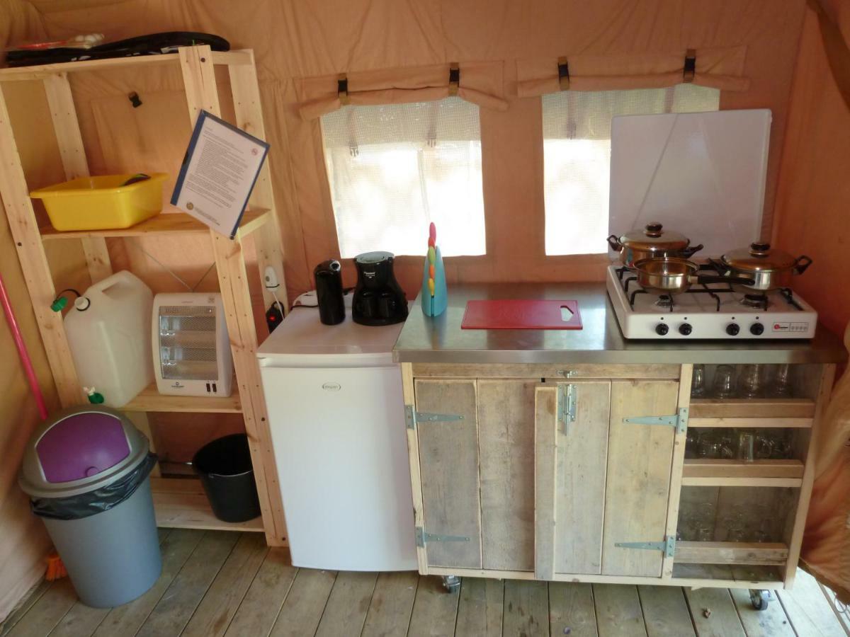 Safari Tent At Camping Le Roptai Hotel Рошфор Екстериор снимка