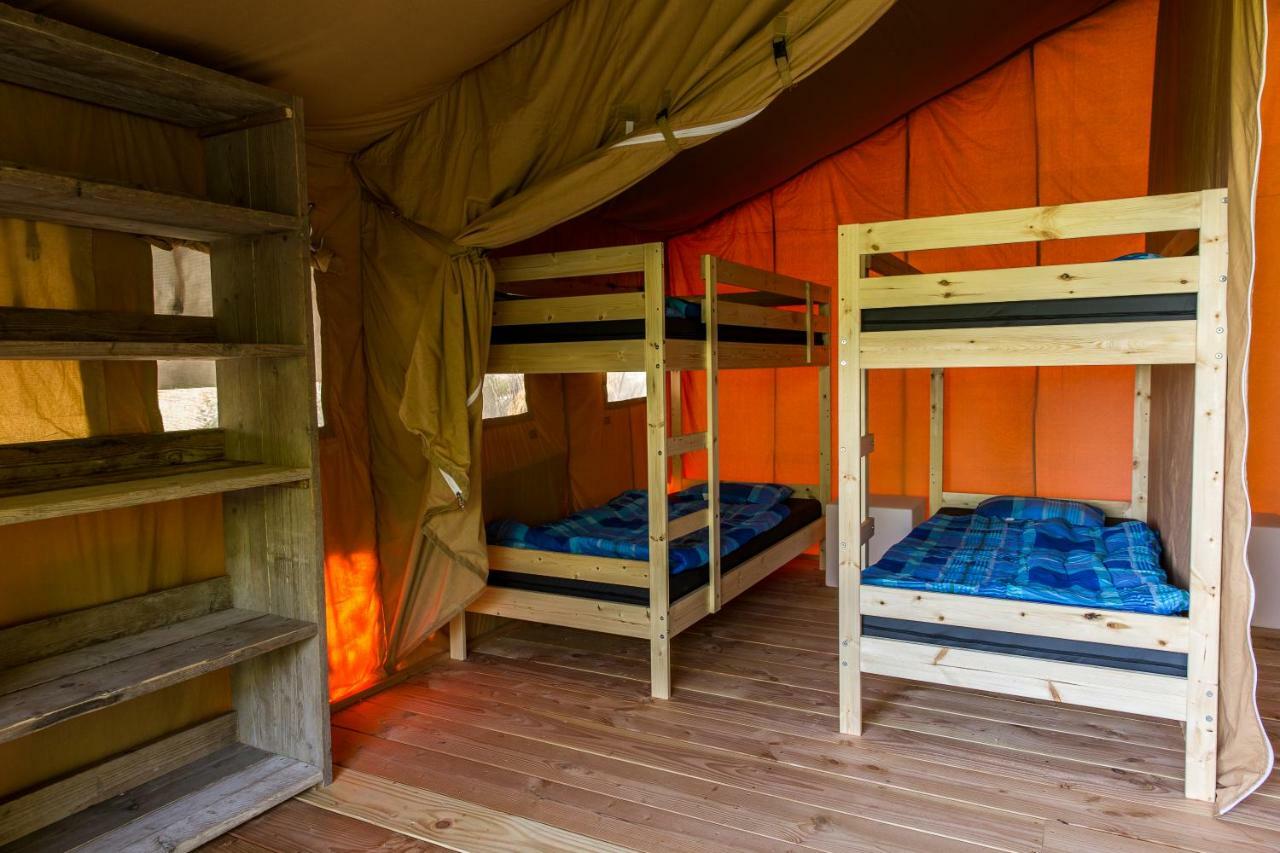 Safari Tent At Camping Le Roptai Hotel Рошфор Екстериор снимка